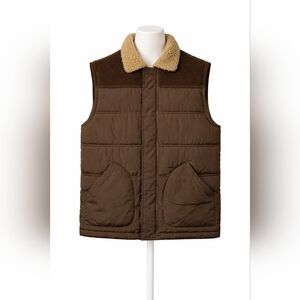 Roebuck & Co. Men's Brown Puffer Vest.‎ Size Small.